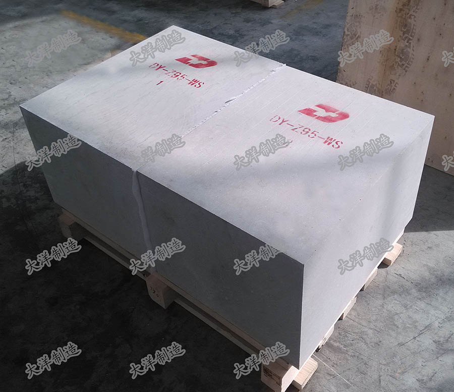 出口美國(guó)項(xiàng)目電熔95高鋯磚